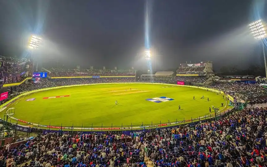 SRH vs KKR मैच के लिए दिल्ली के अरुण जेटली स्टेडियम की पिच रिपोर्ट